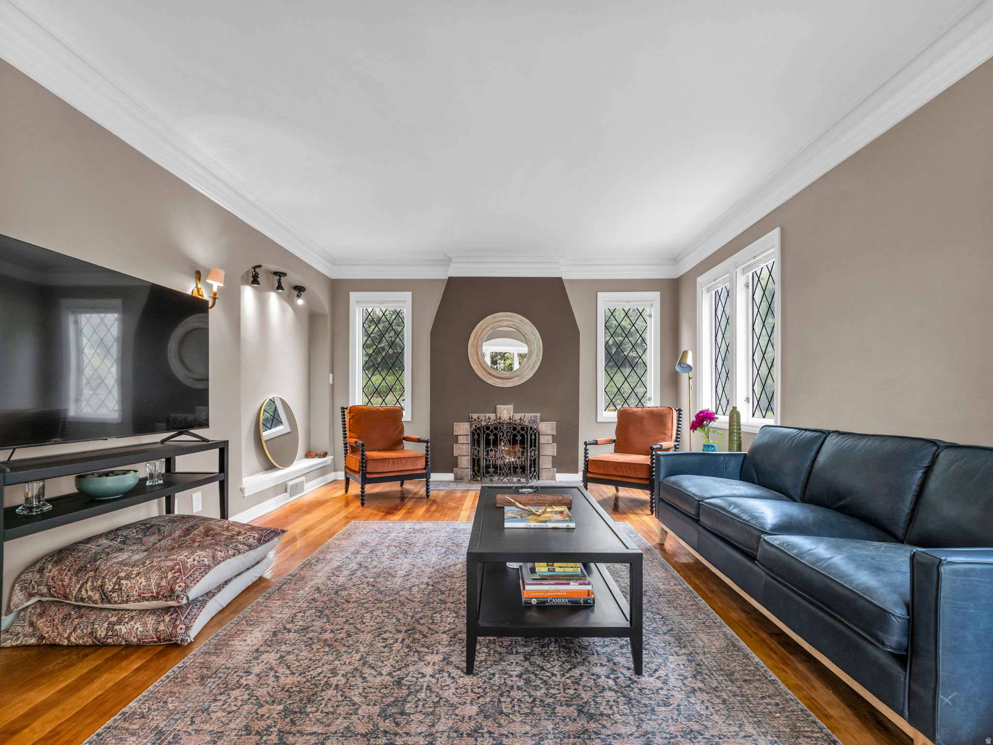 SUNNYSIDE PARK - Residential