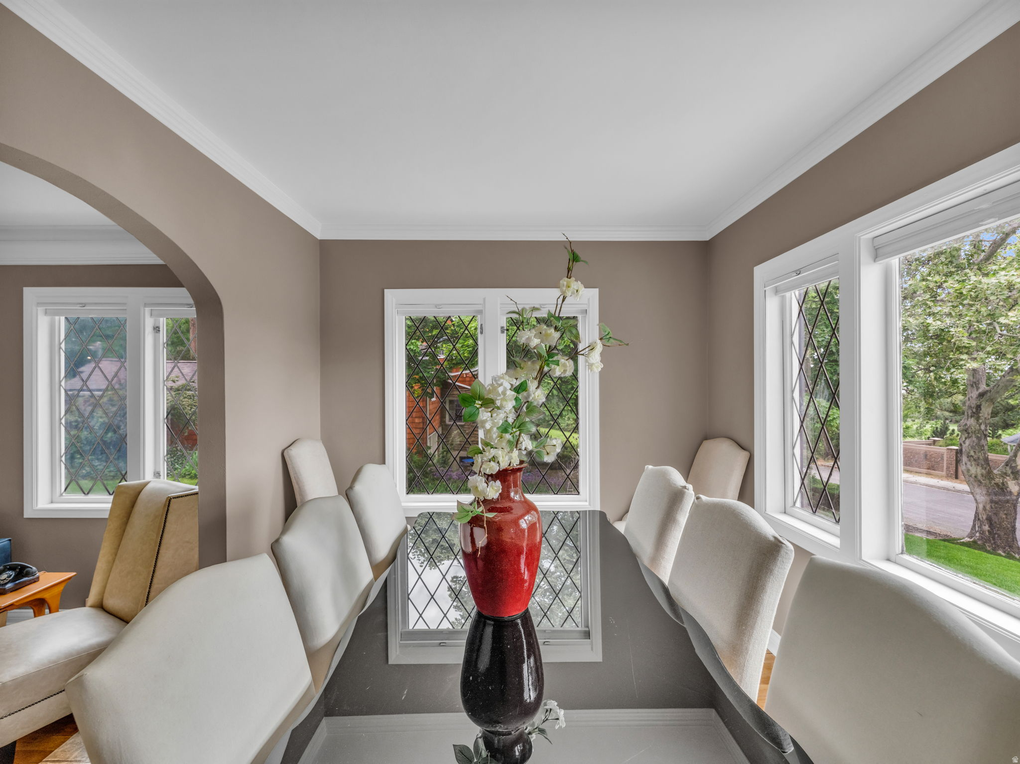 SUNNYSIDE PARK - Residential