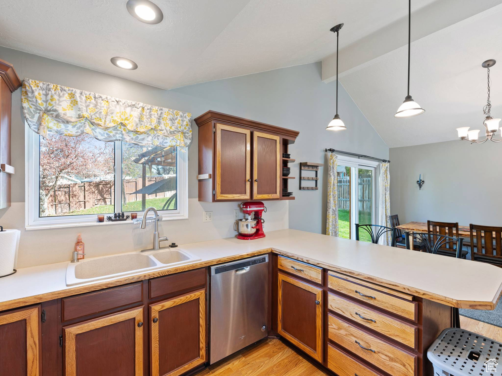 NALDER HEIGHTS - Residential