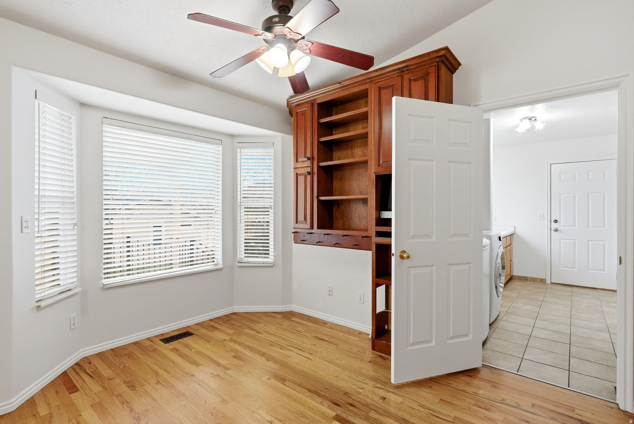 ORCHARD HILLS ACRES - Residential