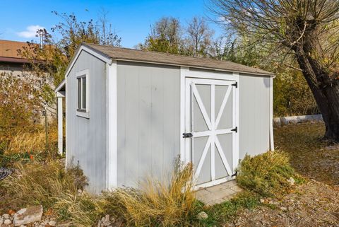 Tiny photo for 1254 W 8680 S, West Jordan, UT 84088 (MLS # 2125971)