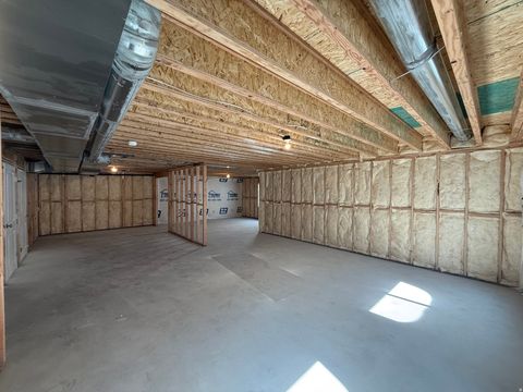 Tiny photo for 2177 W FORTUNE LN #451, Mapleton, UT 84664 (MLS # 2156843)