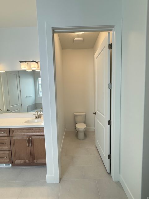 Tiny photo for 2177 W FORTUNE LN #451, Mapleton, UT 84664 (MLS # 2156843)
