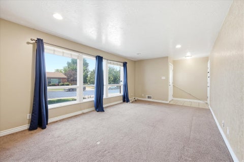 Tiny photo for 4372 S 375 E, Washington Terrace, UT 84405 (MLS # 2177553)
