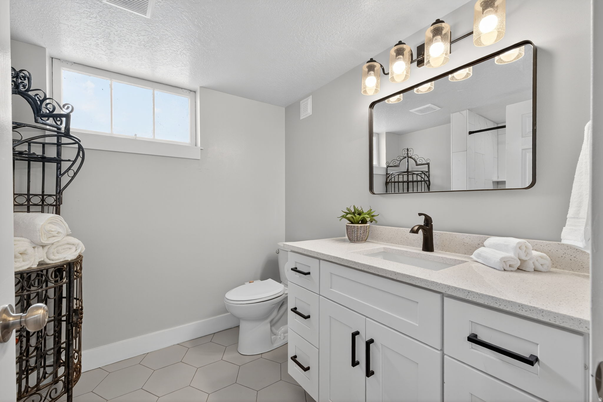 NOB HILL - Residential