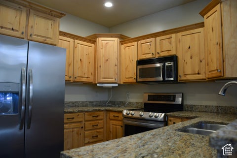Tiny photo for 3462 S SCOTT PARK LN E, Millcreek, UT 84106 (MLS # 2187229)