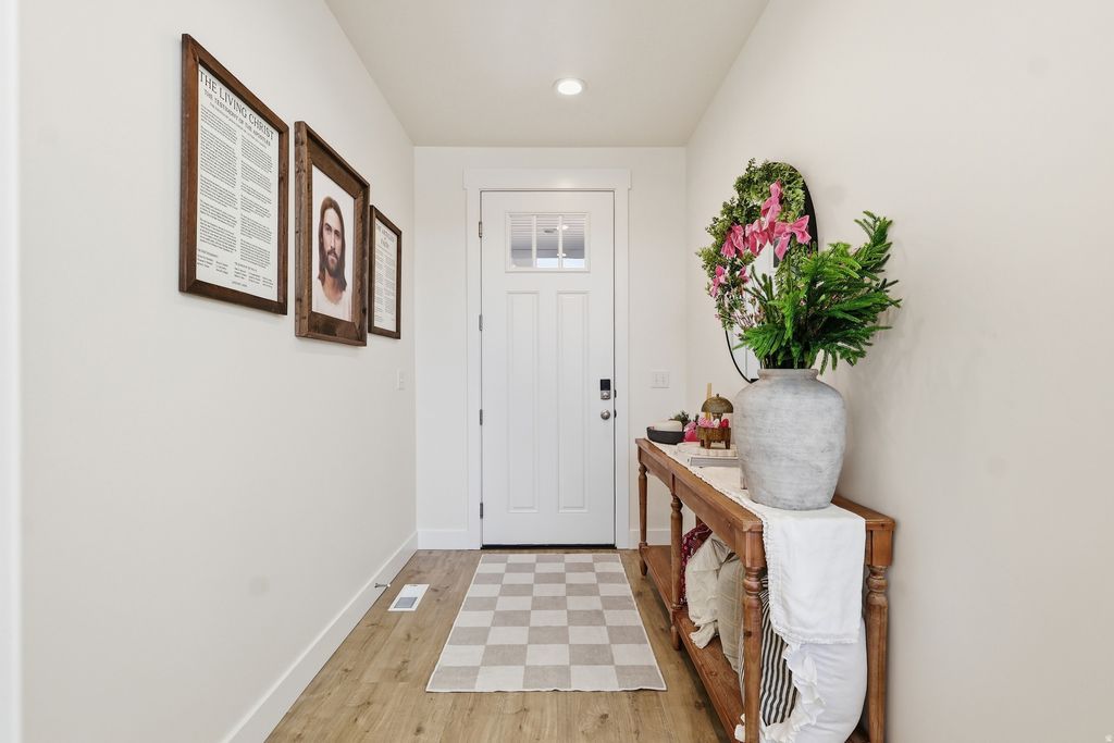 Photo of 604 N 510 E, Smithfield, UT 84335 (MLS # 2131111)