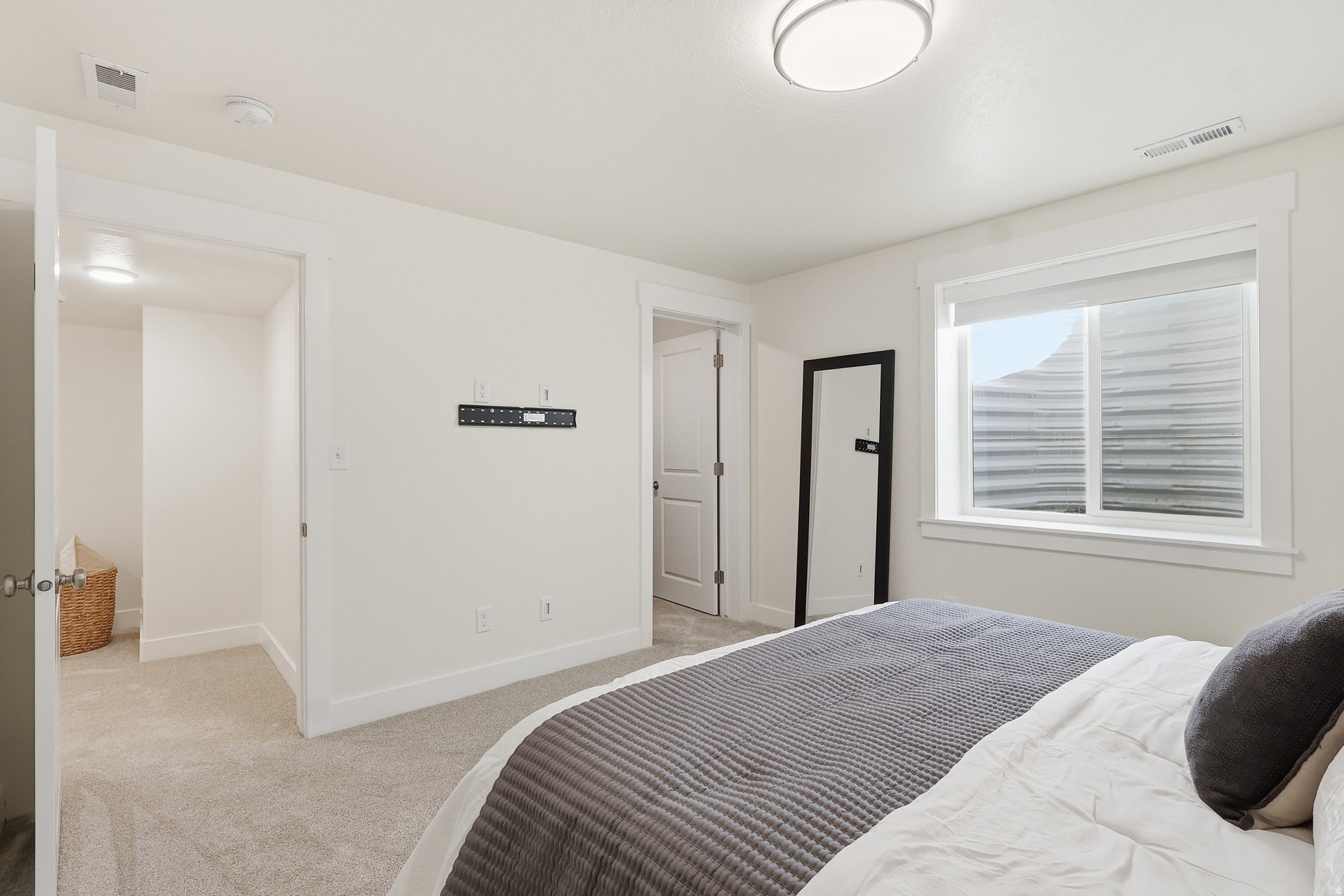 SUNSET RIDGES - Residential