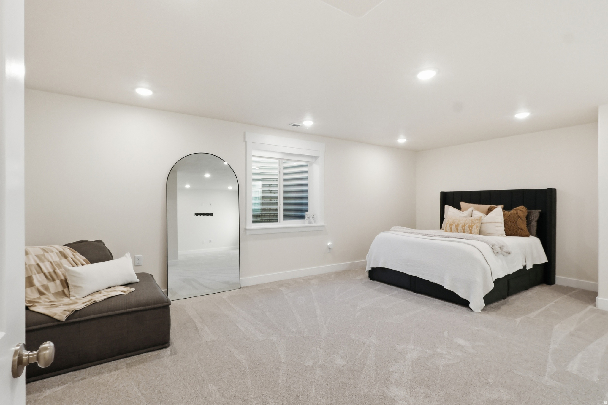 SUNSET RIDGES - Residential