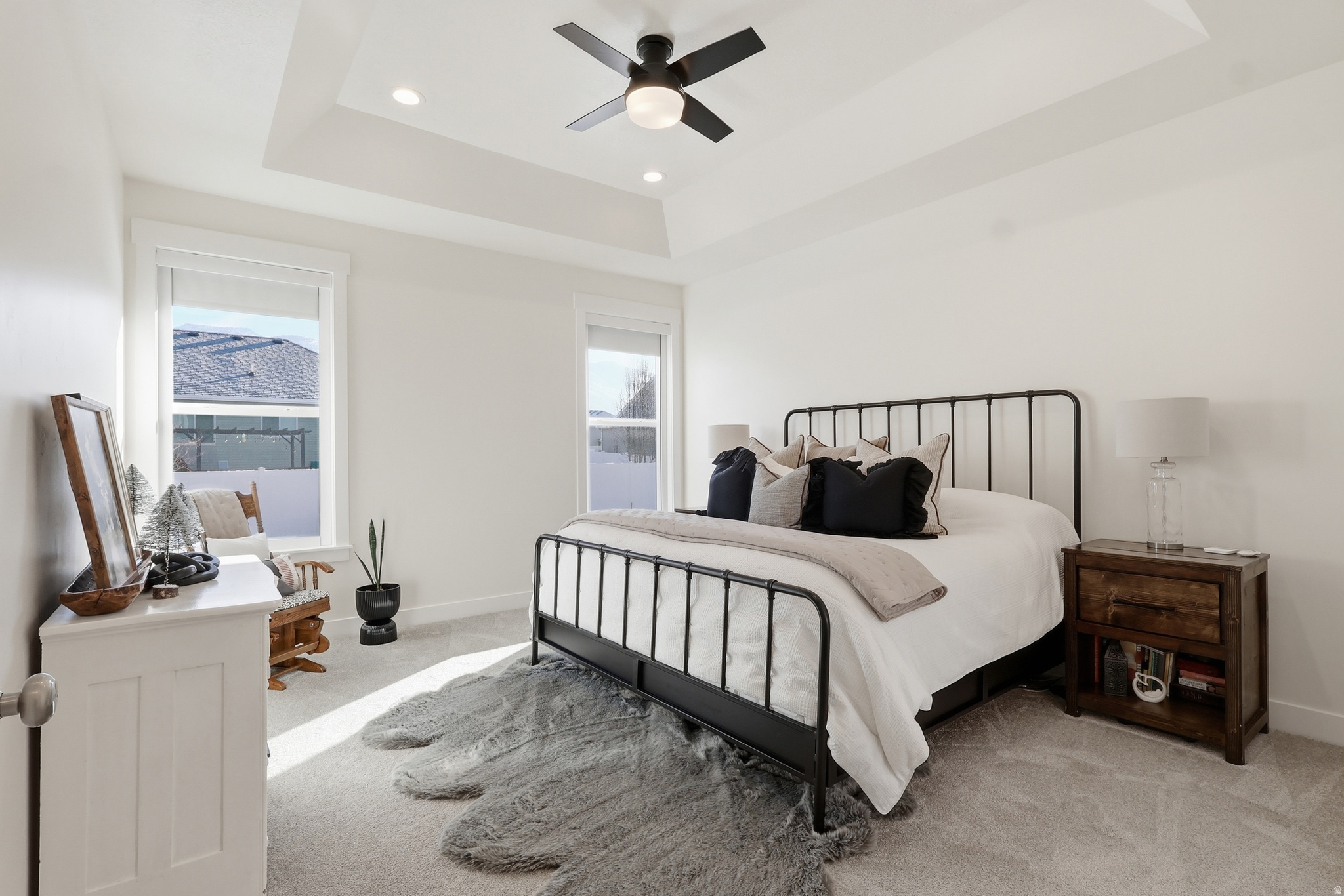 SUNSET RIDGES - Residential