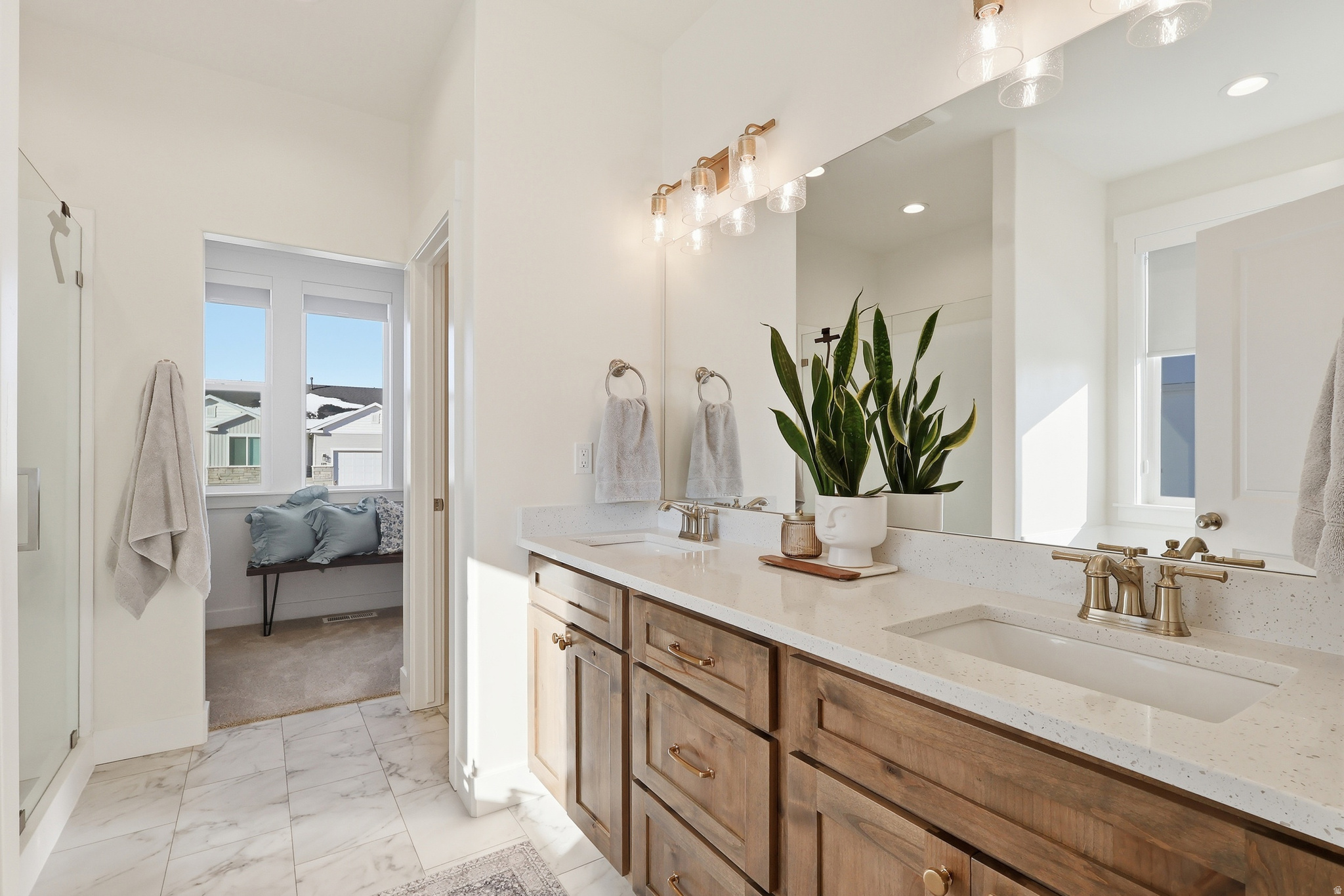 SUNSET RIDGES - Residential