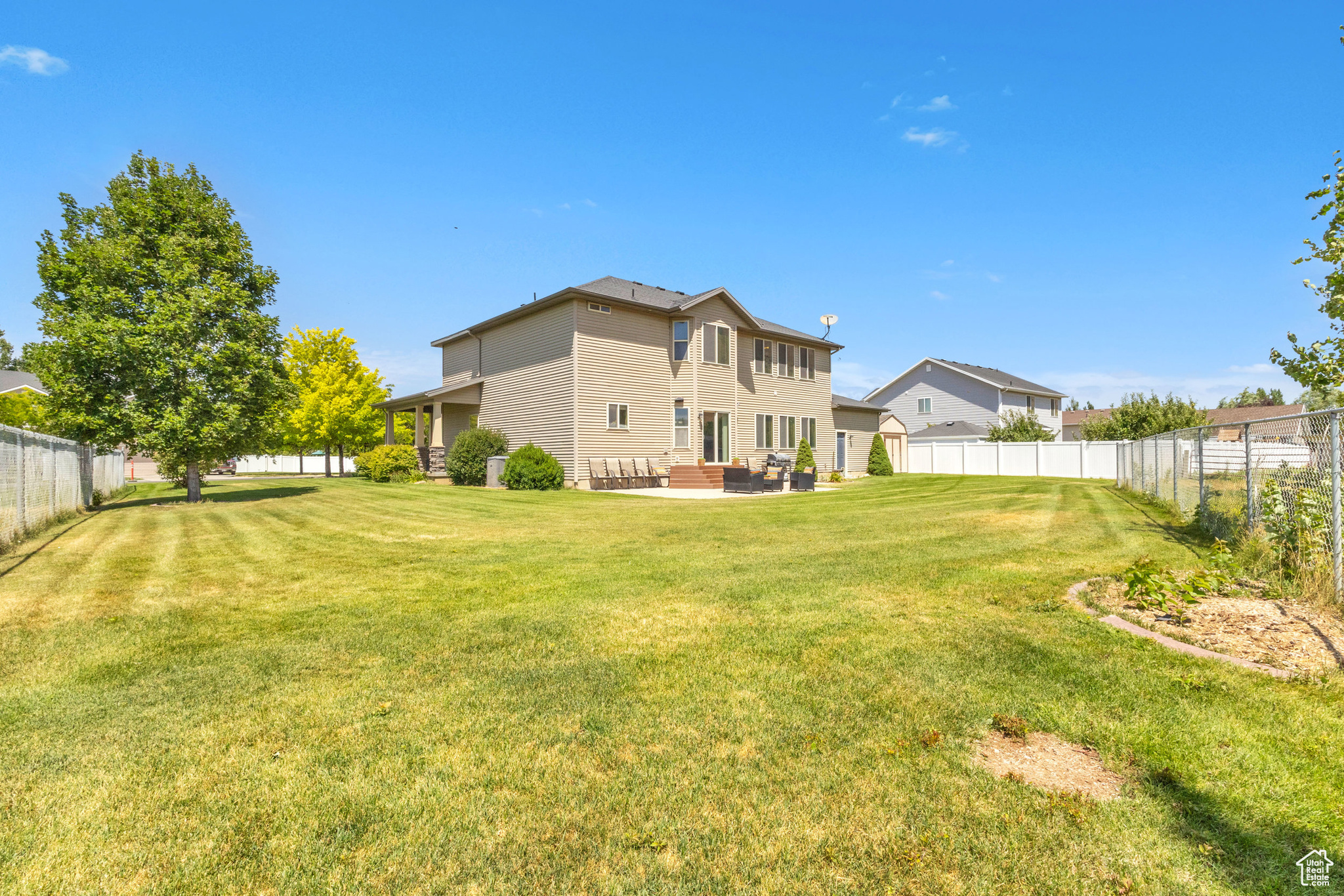 SOUTHRIDGE ACRES - Residential