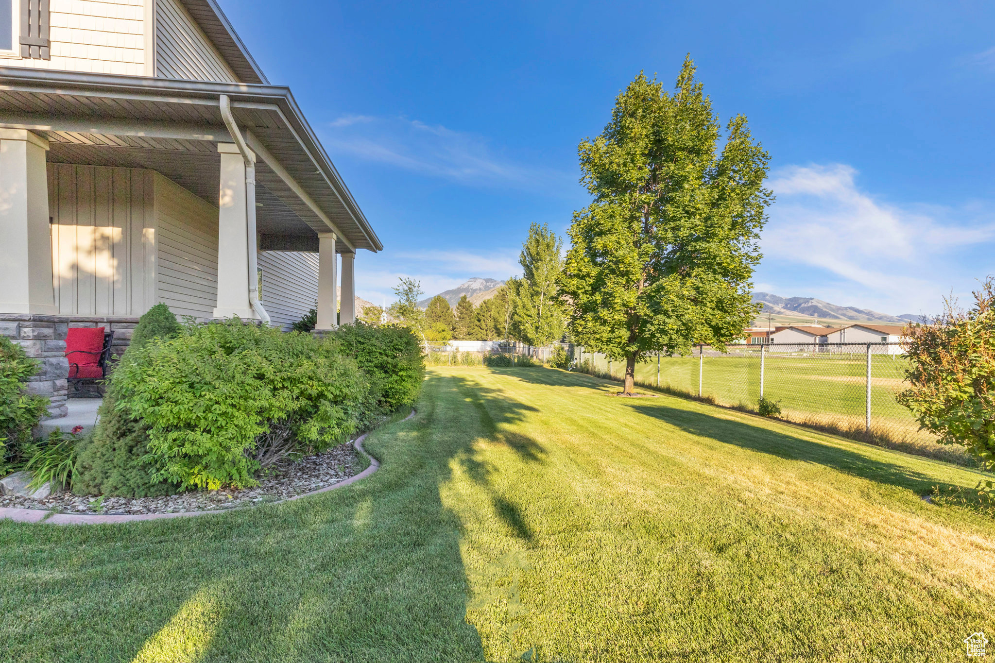 SOUTHRIDGE ACRES - Residential