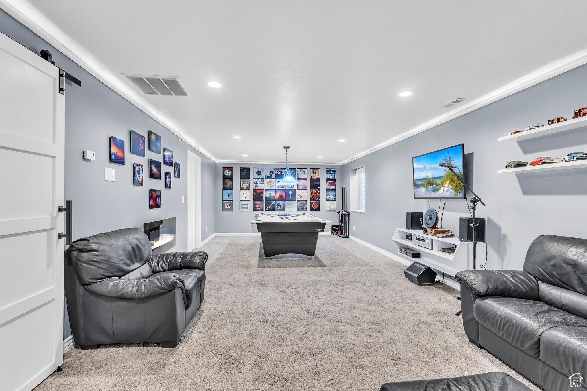 SOUTHRIDGE ACRES - Residential