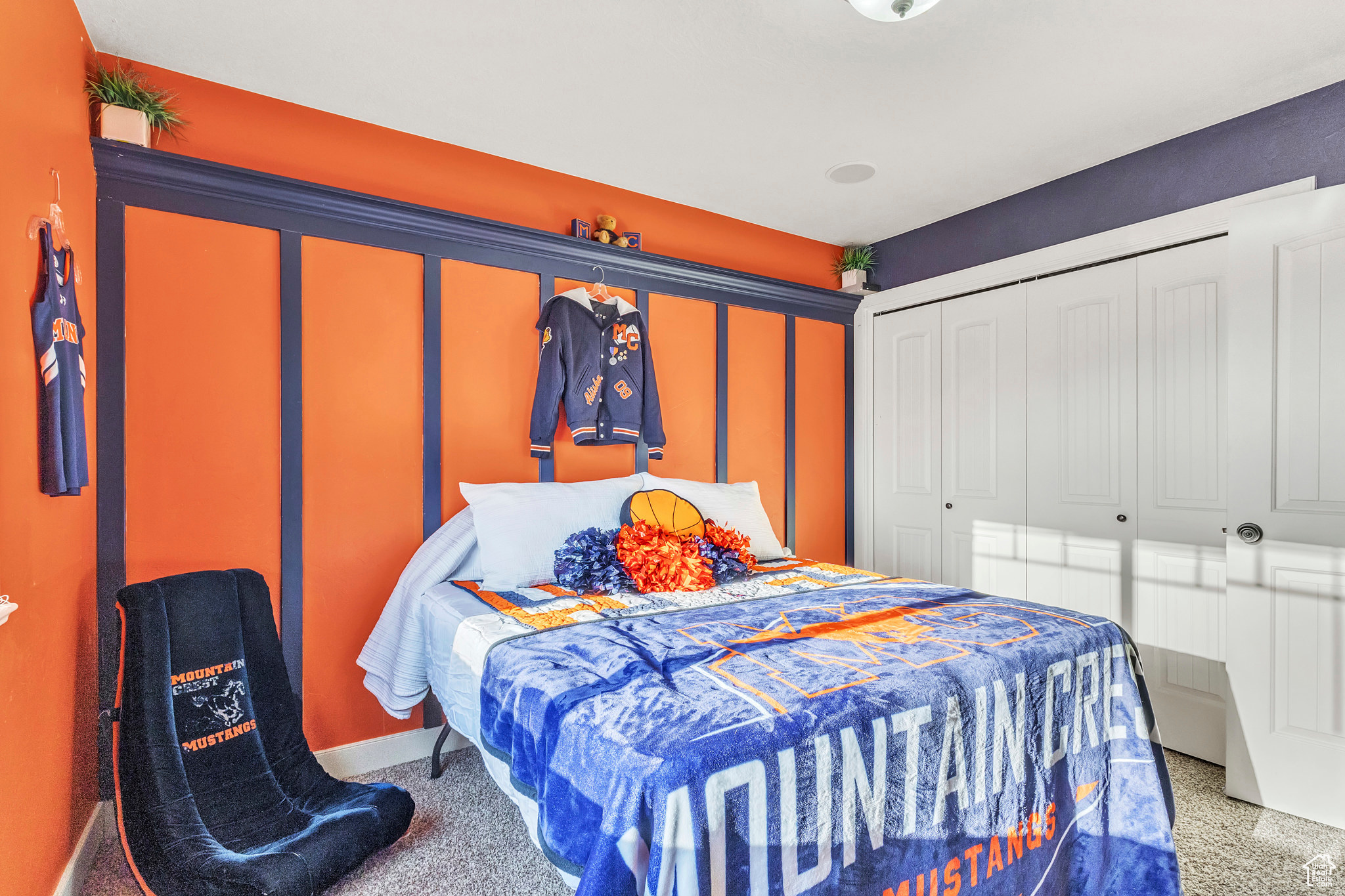 SOUTHRIDGE ACRES - Residential