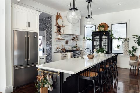 Tiny photo for 957 FIRST AVE, Salt Lake City, UT 84103 (MLS # 2135321)