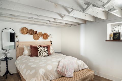 Tiny photo for 957 FIRST AVE, Salt Lake City, UT 84103 (MLS # 2135321)