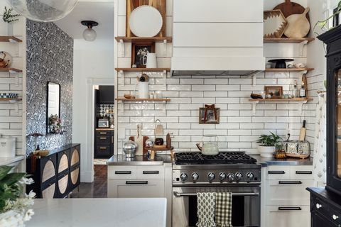 Tiny photo for 957 FIRST AVE, Salt Lake City, UT 84103 (MLS # 2135321)