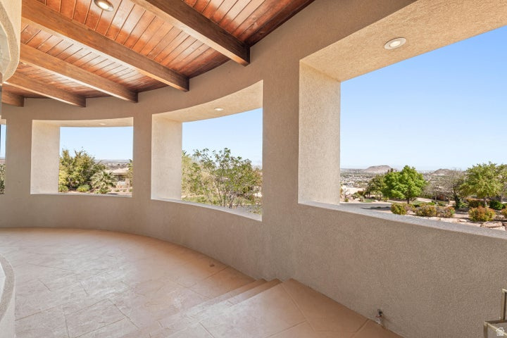 STONE CLIFF 1 - Residential