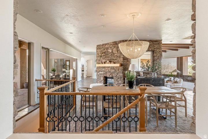 STONE CLIFF 1 - Residential