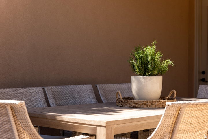 STONE CLIFF 1 - Residential