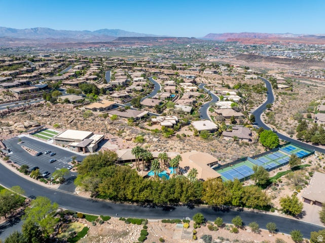 STONE CLIFF 1 - Residential