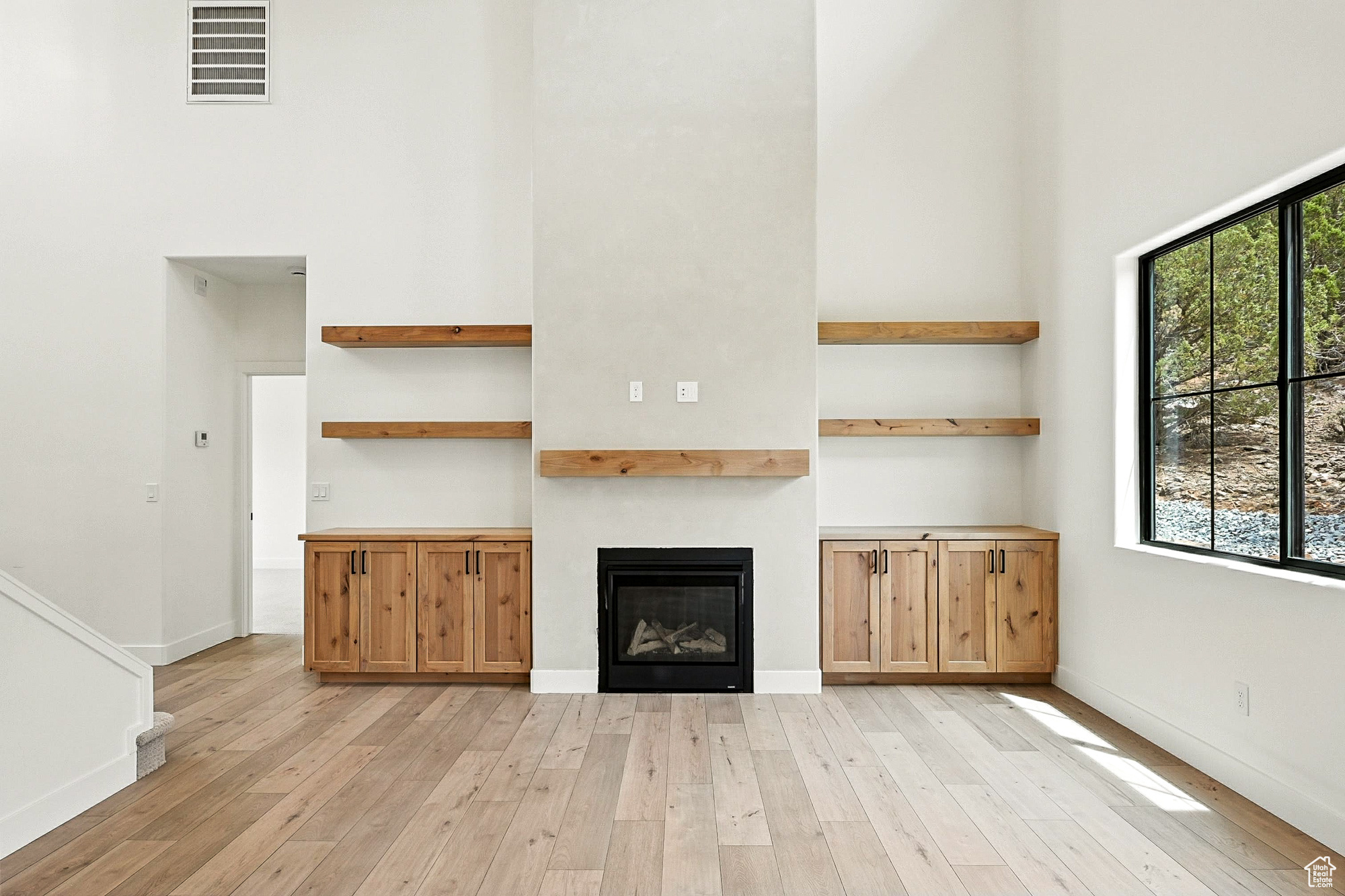 SADDLEBACK RIDGE - Residential