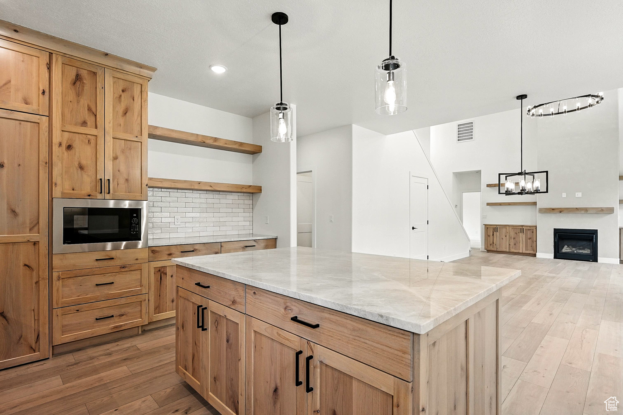 SADDLEBACK RIDGE - Residential