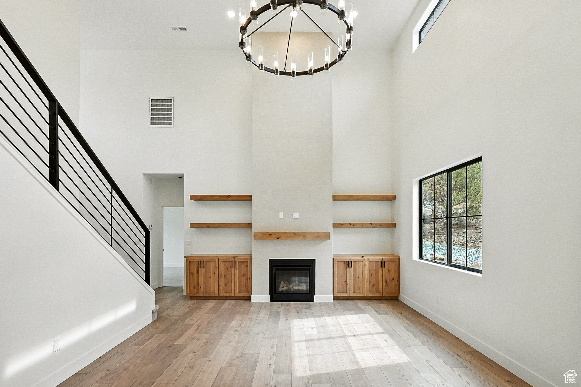 SADDLEBACK RIDGE - Residential