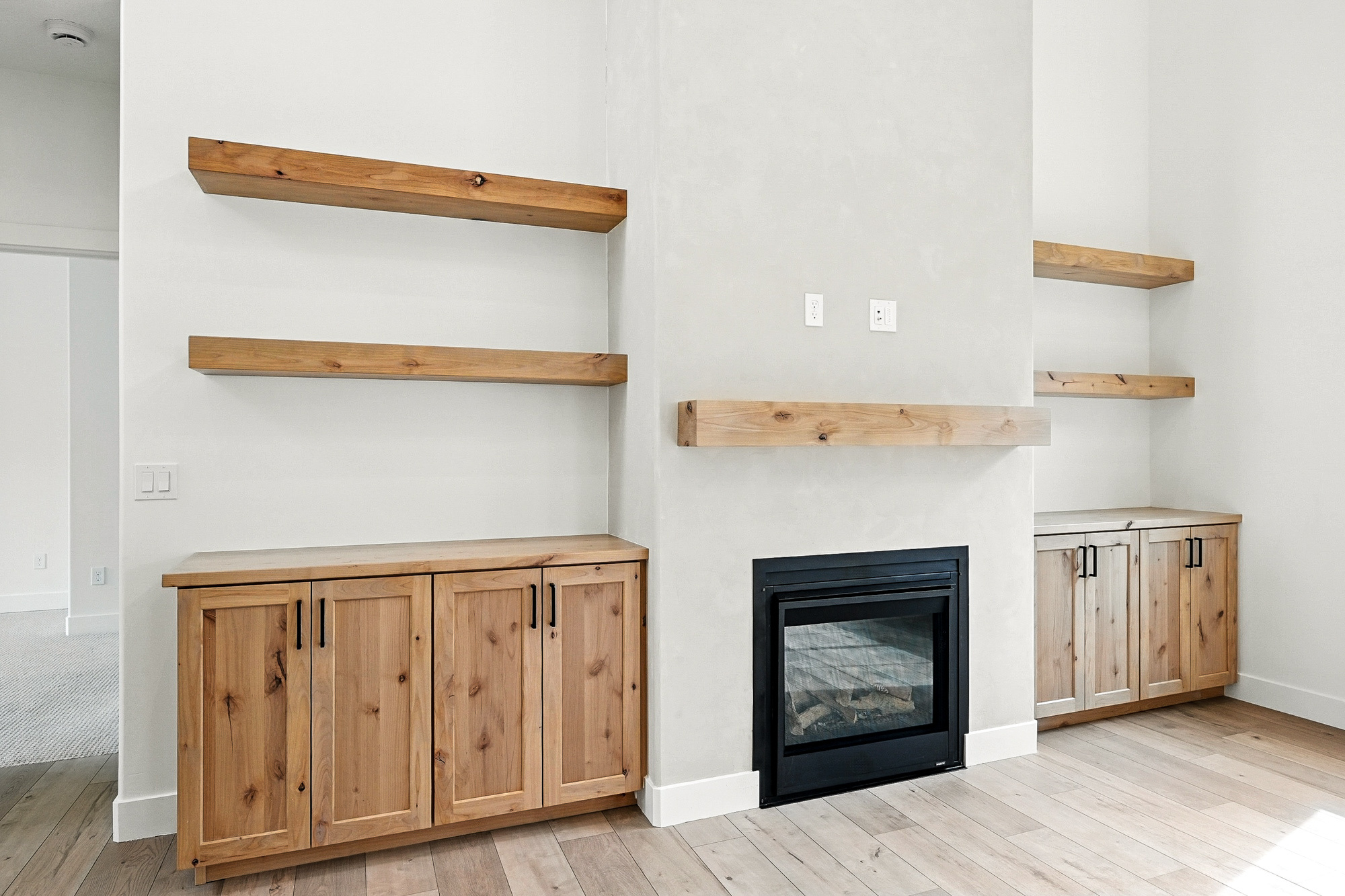 SADDLEBACK RIDGE - Residential