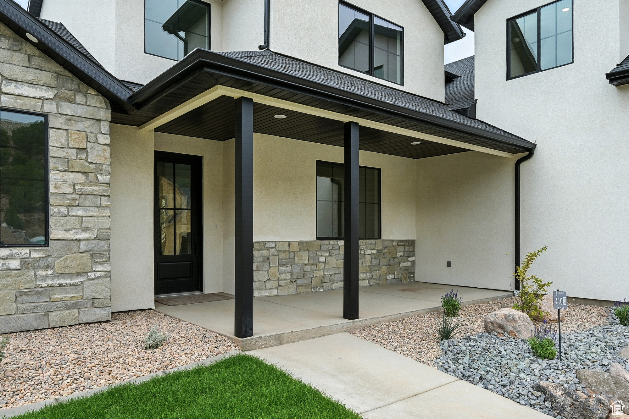 SADDLEBACK RIDGE - Residential