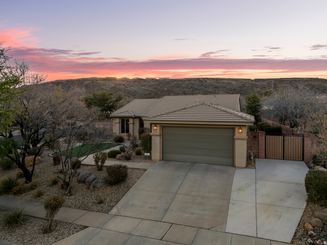 CORAL CANYON AREA 2 PH 1 - Residential