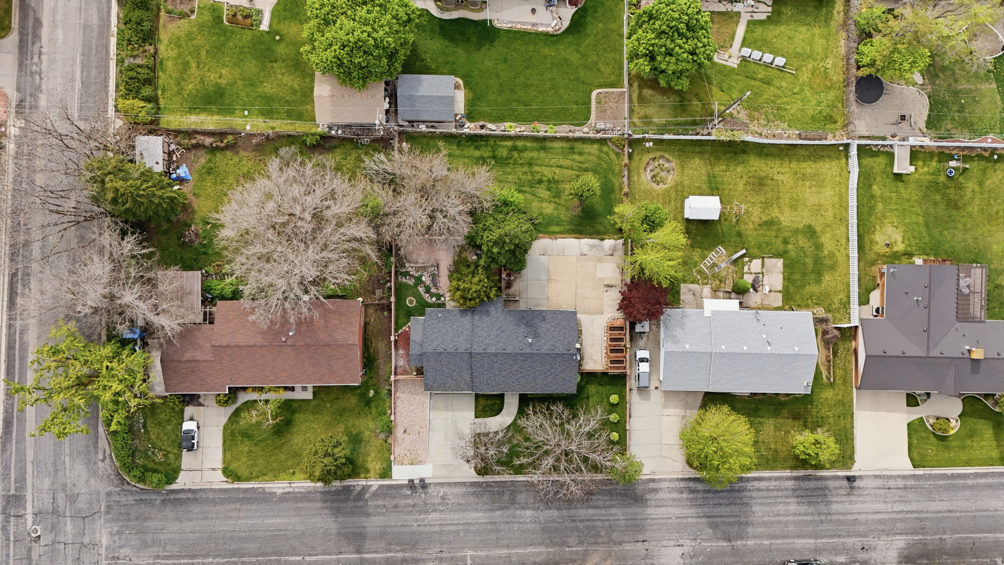 HILLCREST - Residential