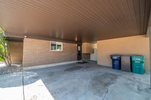 Tiny photo for 842 ASPEN EAST DR E, Layton, UT 84041 (MLS # 2169973)
