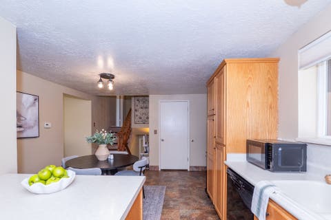 Tiny photo for 842 ASPEN EAST DR E, Layton, UT 84041 (MLS # 2169973)