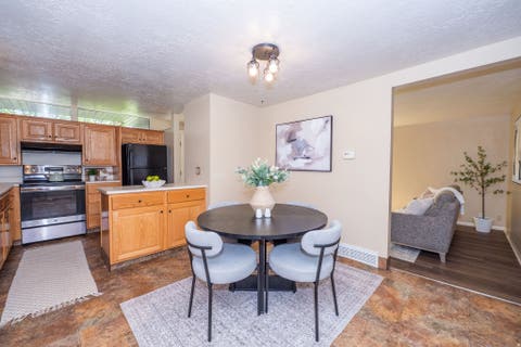 Tiny photo for 842 ASPEN EAST DR E, Layton, UT 84041 (MLS # 2169973)