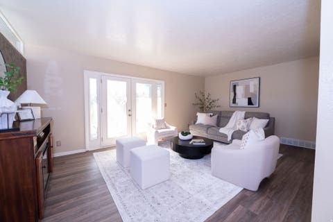 Tiny photo for 842 ASPEN EAST DR E, Layton, UT 84041 (MLS # 2169973)