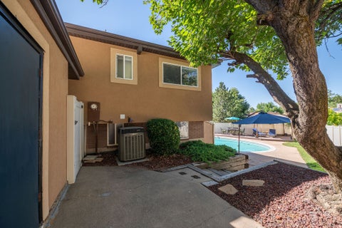 Tiny photo for 842 ASPEN EAST DR E, Layton, UT 84041 (MLS # 2169973)
