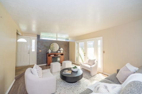 Tiny photo for 842 ASPEN EAST DR E, Layton, UT 84041 (MLS # 2169973)