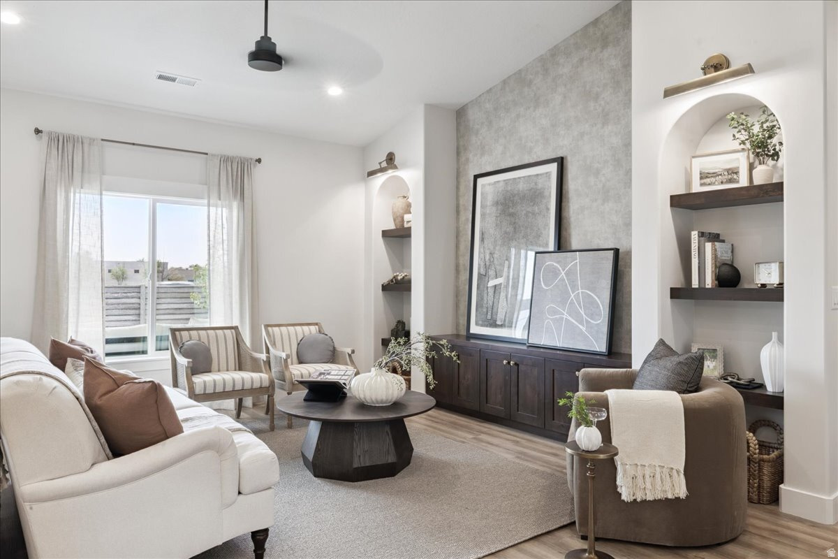 SADIE'S GLENN - Residential