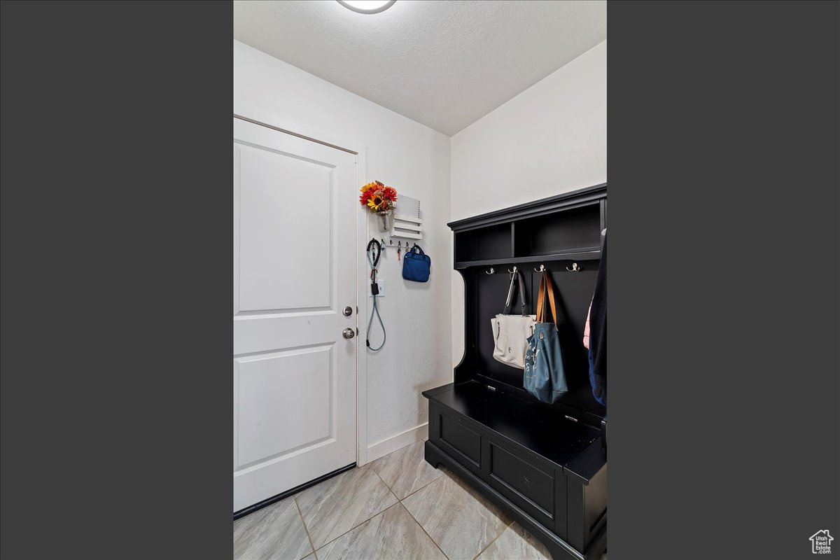 FOXBORO NORTH STONEH - Residential