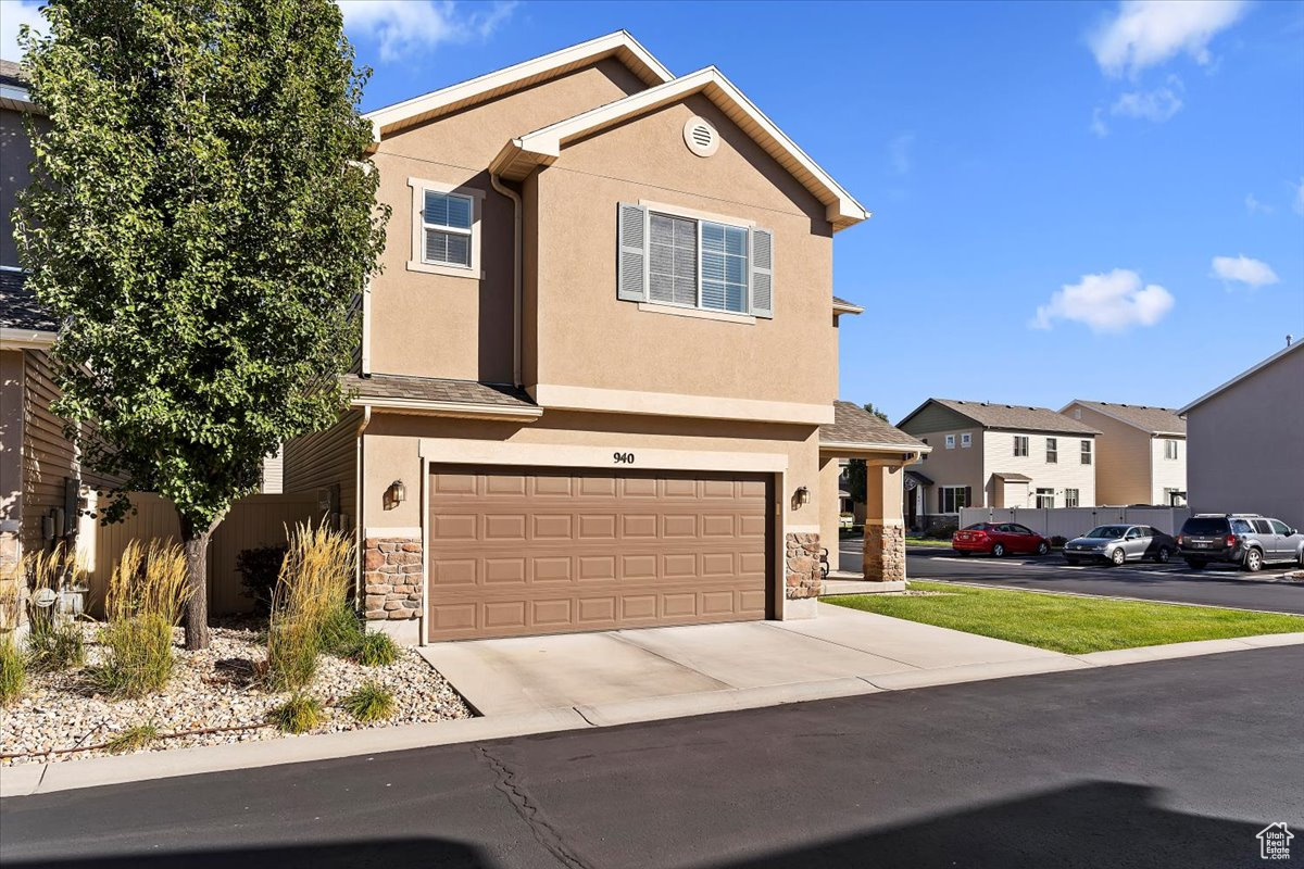 FOXBORO NORTH STONEH - Residential