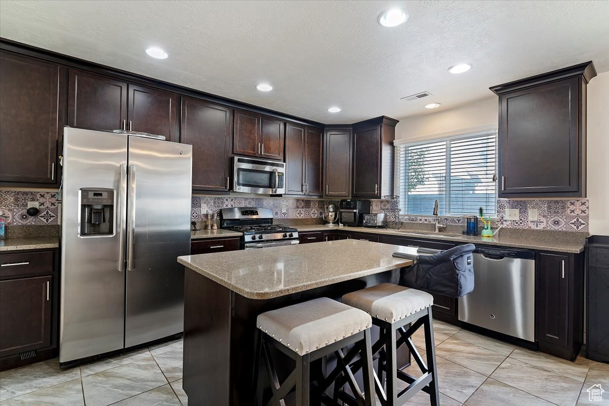 FOXBORO NORTH STONEH - Residential