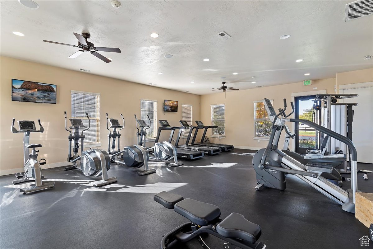 FOXBORO NORTH STONEH - Residential