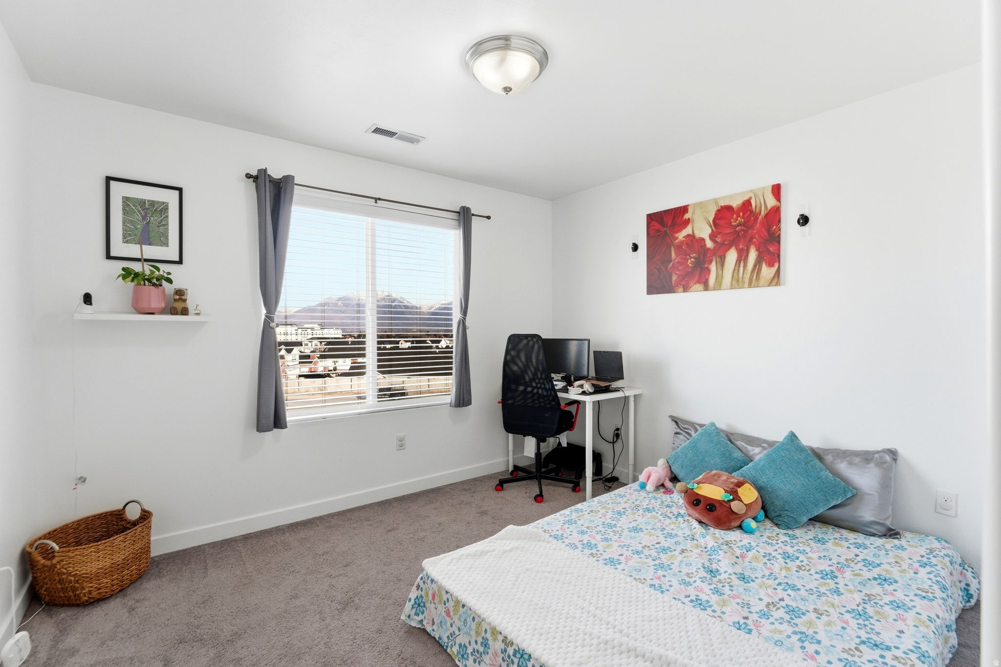 MEADOWS - Residential