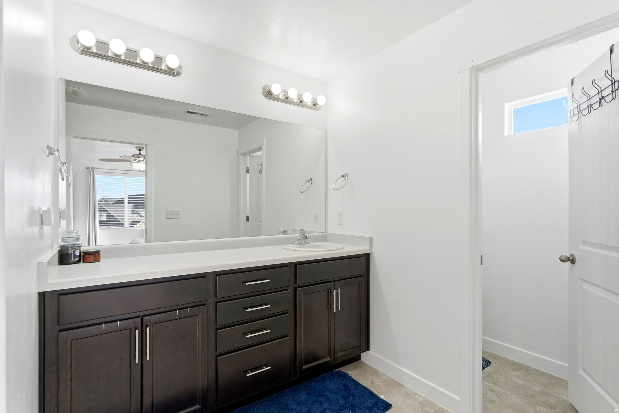 MEADOWS - Residential