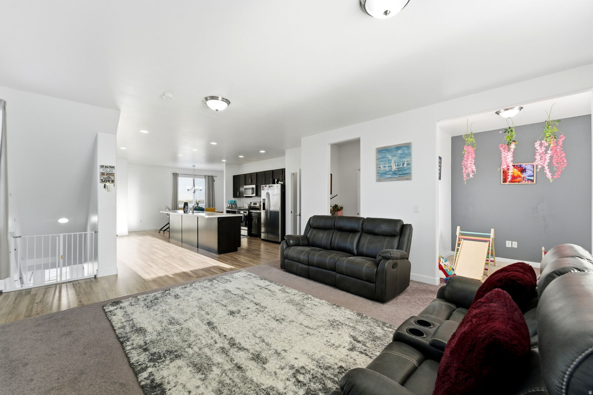 MEADOWS - Residential