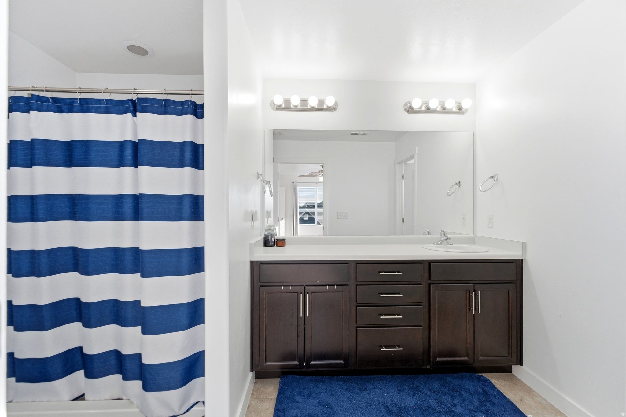 MEADOWS - Residential