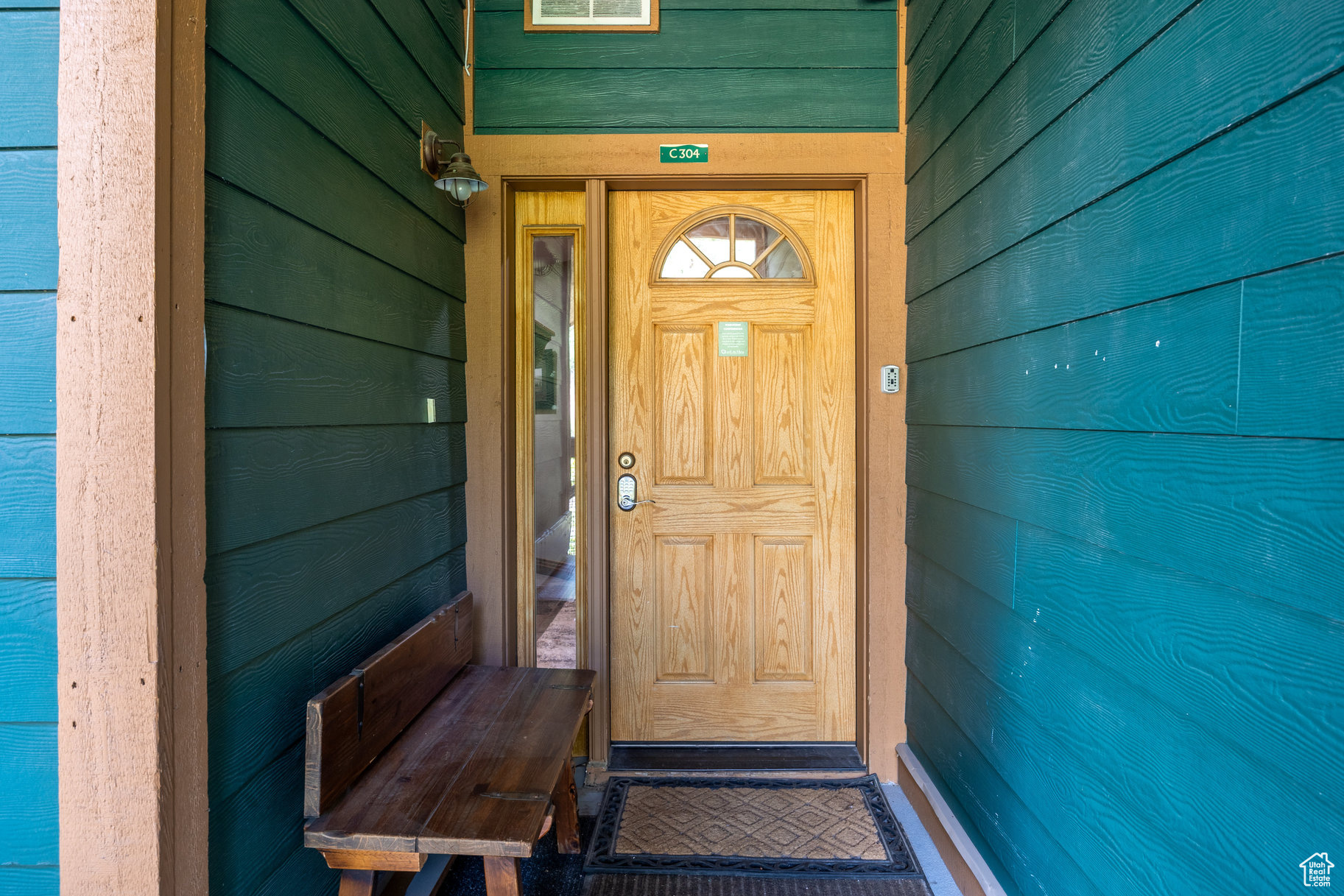 TOWN POINTE - Residential