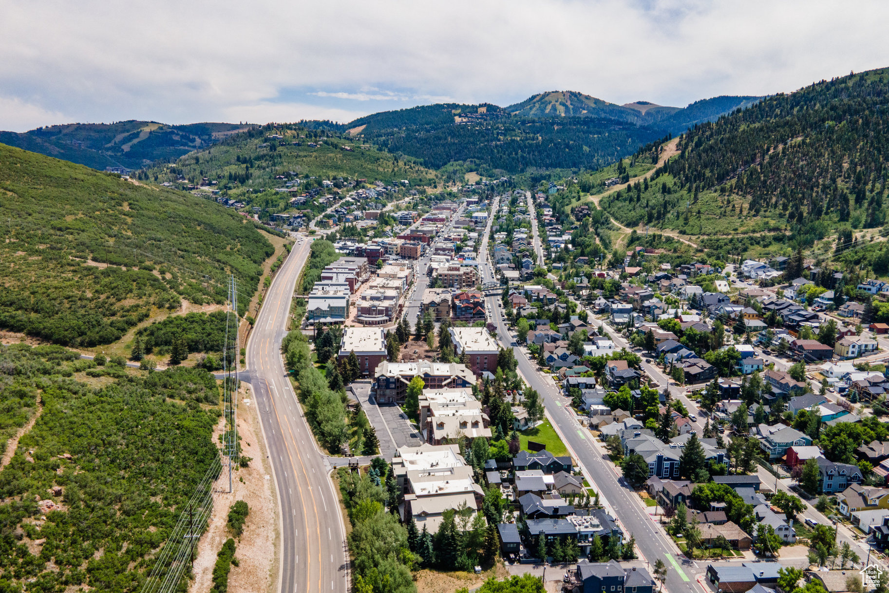 TOWN POINTE - Residential